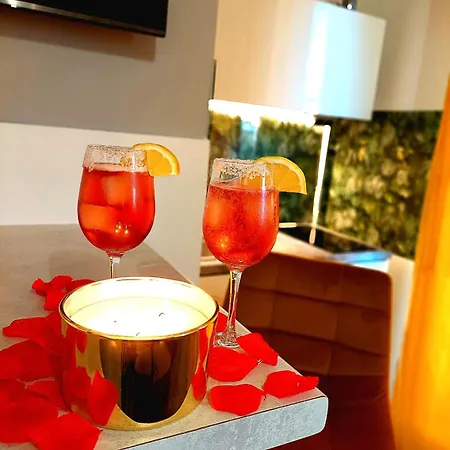 公寓式酒店 Zakatek Z Balkonem Smart Tv 科沙林