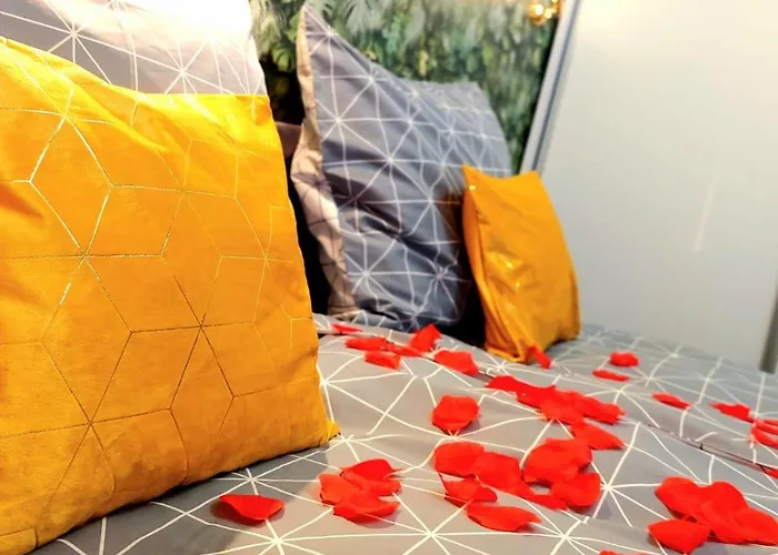 Zakatek Z Balkonem Smart Tv 3* 科沙林